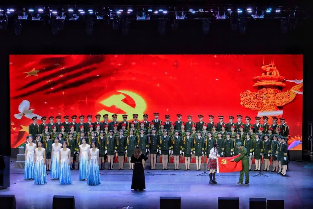 打造医药康养文旅产业名片